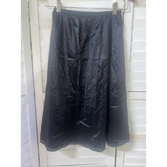 Vintage Vanity Fair Tricot Nylon Antron Half Slip Lace Trim Hem Sz Small USA - Picture 4 of 6